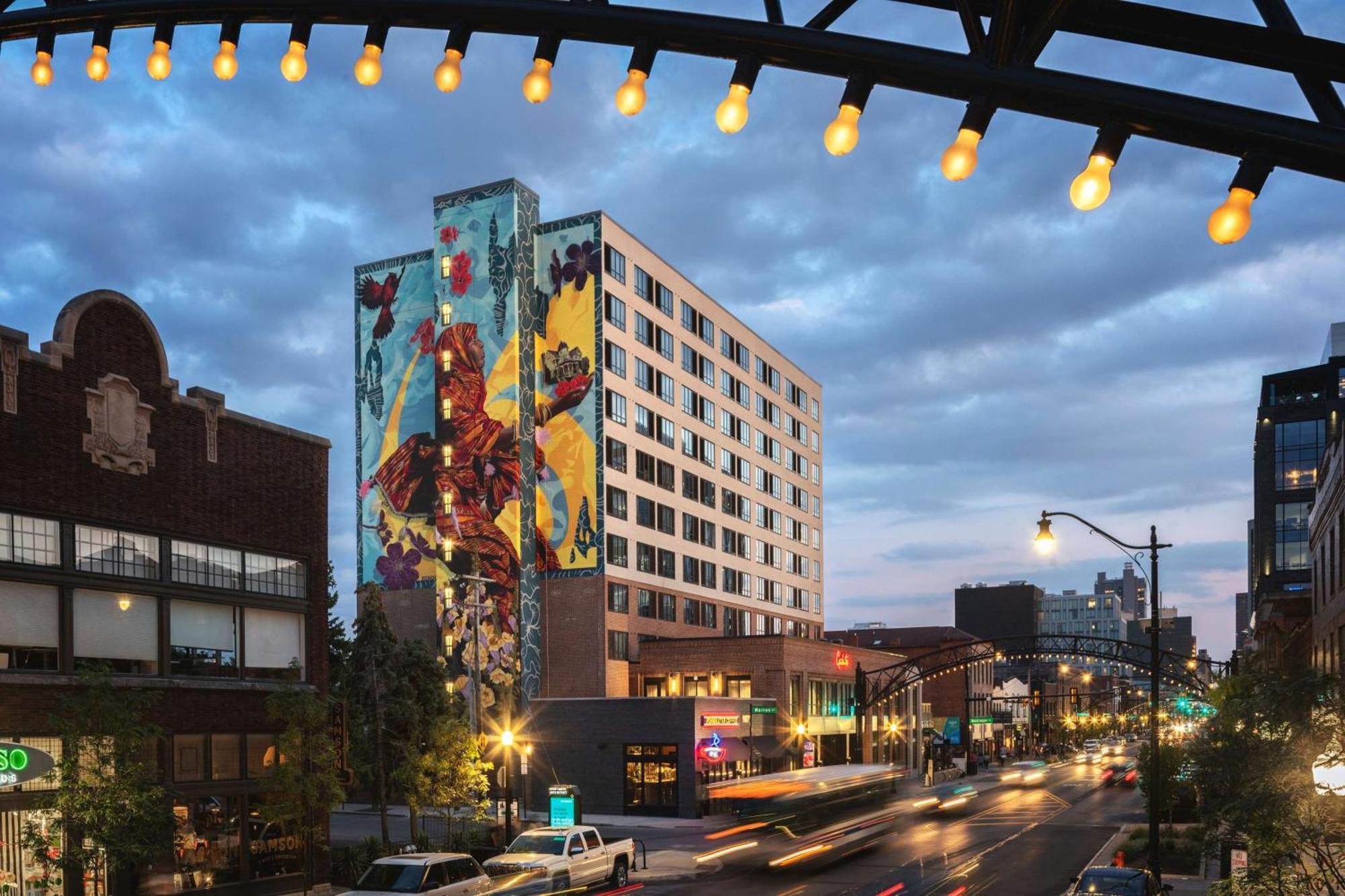 Hotel Graduate By Hilton Columbus Exterior foto